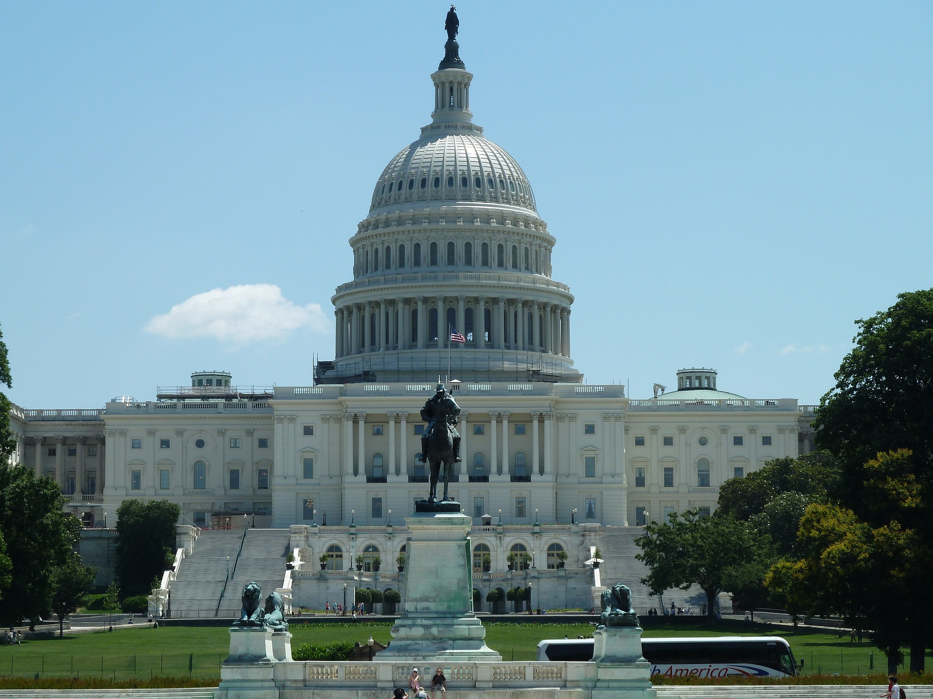 photo of the US Capitol Building