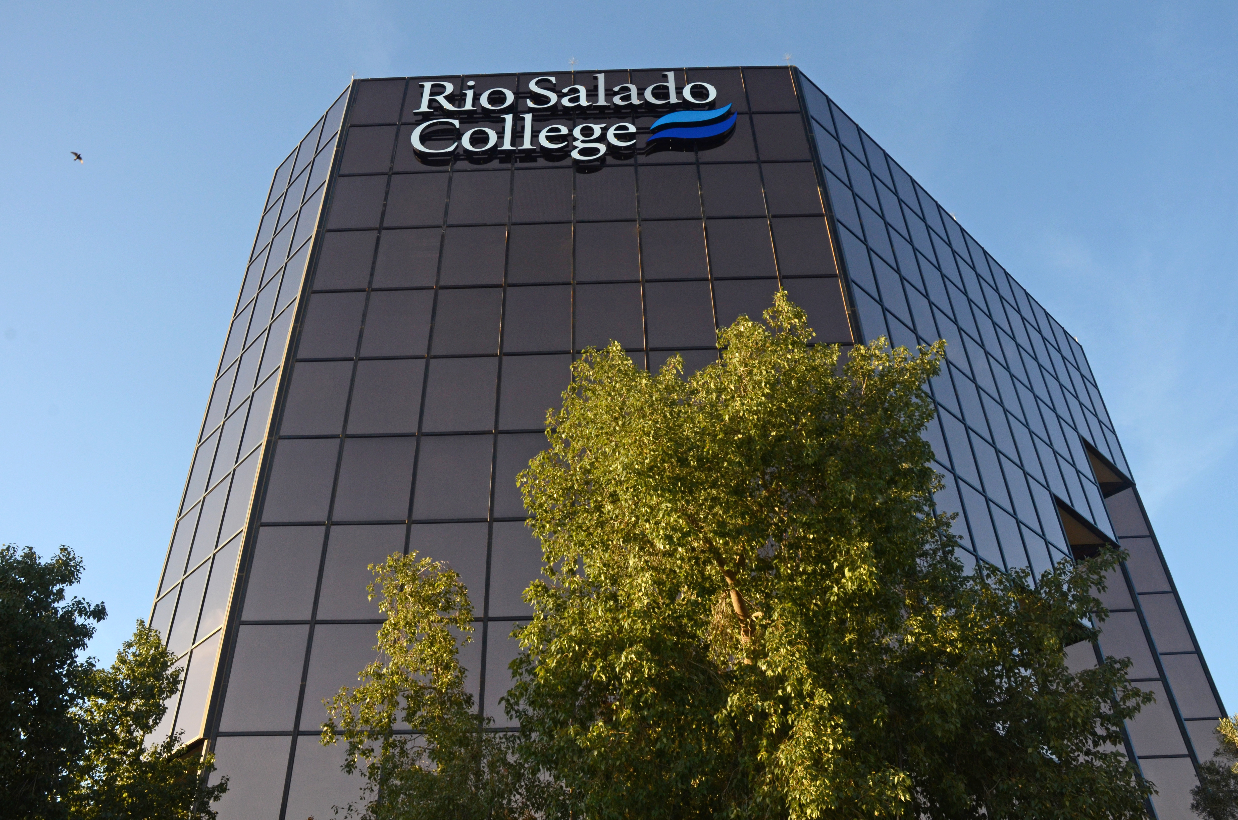 Large skyscraper with Rio Salado College logo
